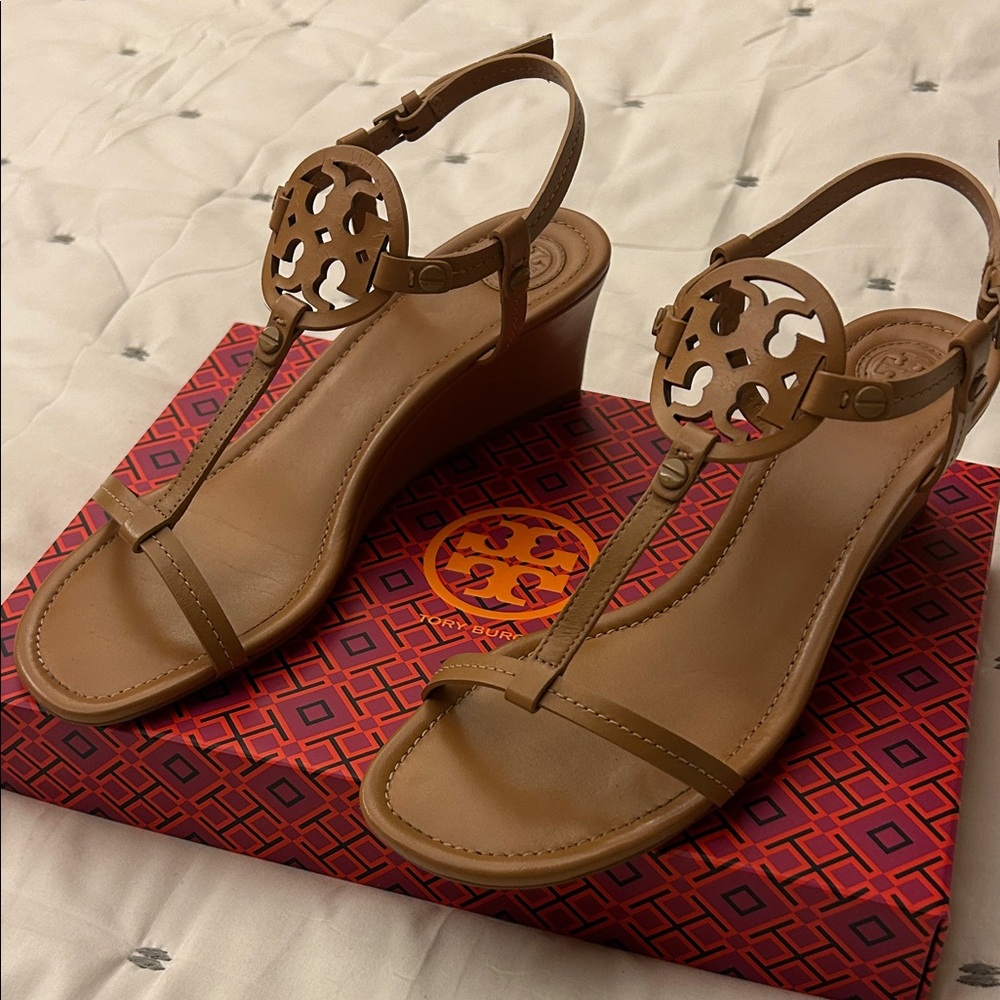 Tory Burch tan Wedge Sandals 8.5